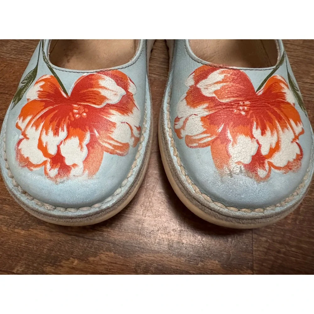 Vintage Y2K Naturino Floral Leather Mary Jane Shoes Girls EU 30